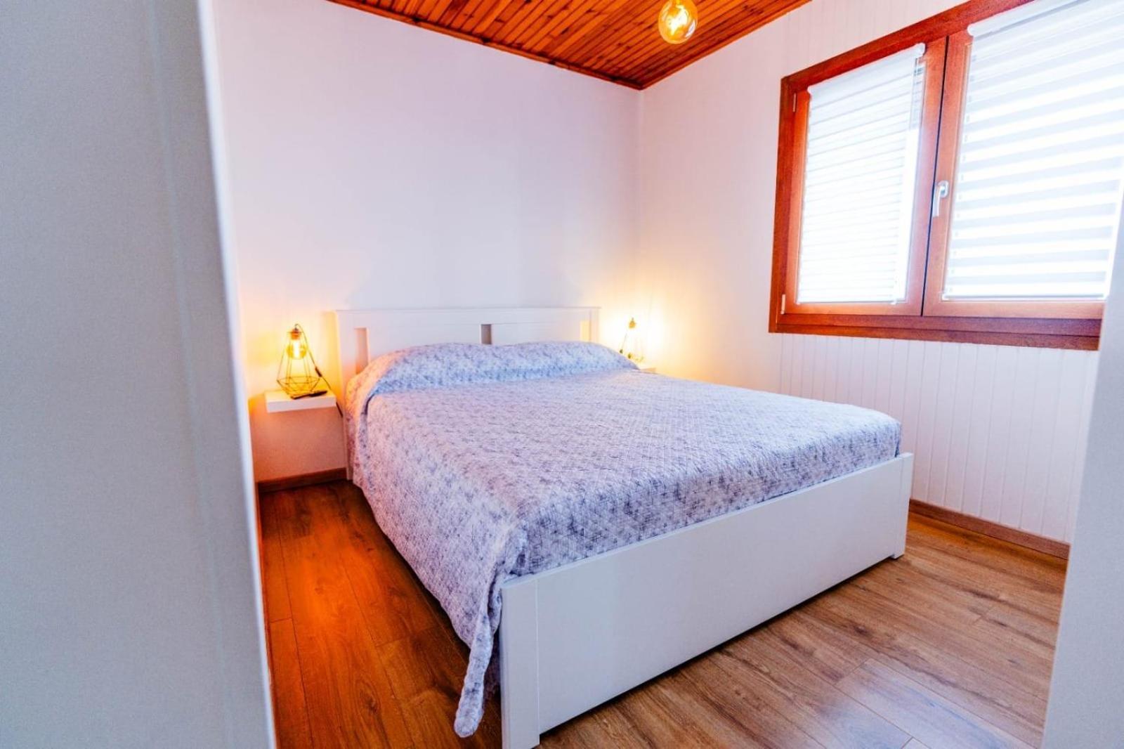 Chalet Sophie - Luxury Chalet Roletto Zewnętrze zdjęcie
