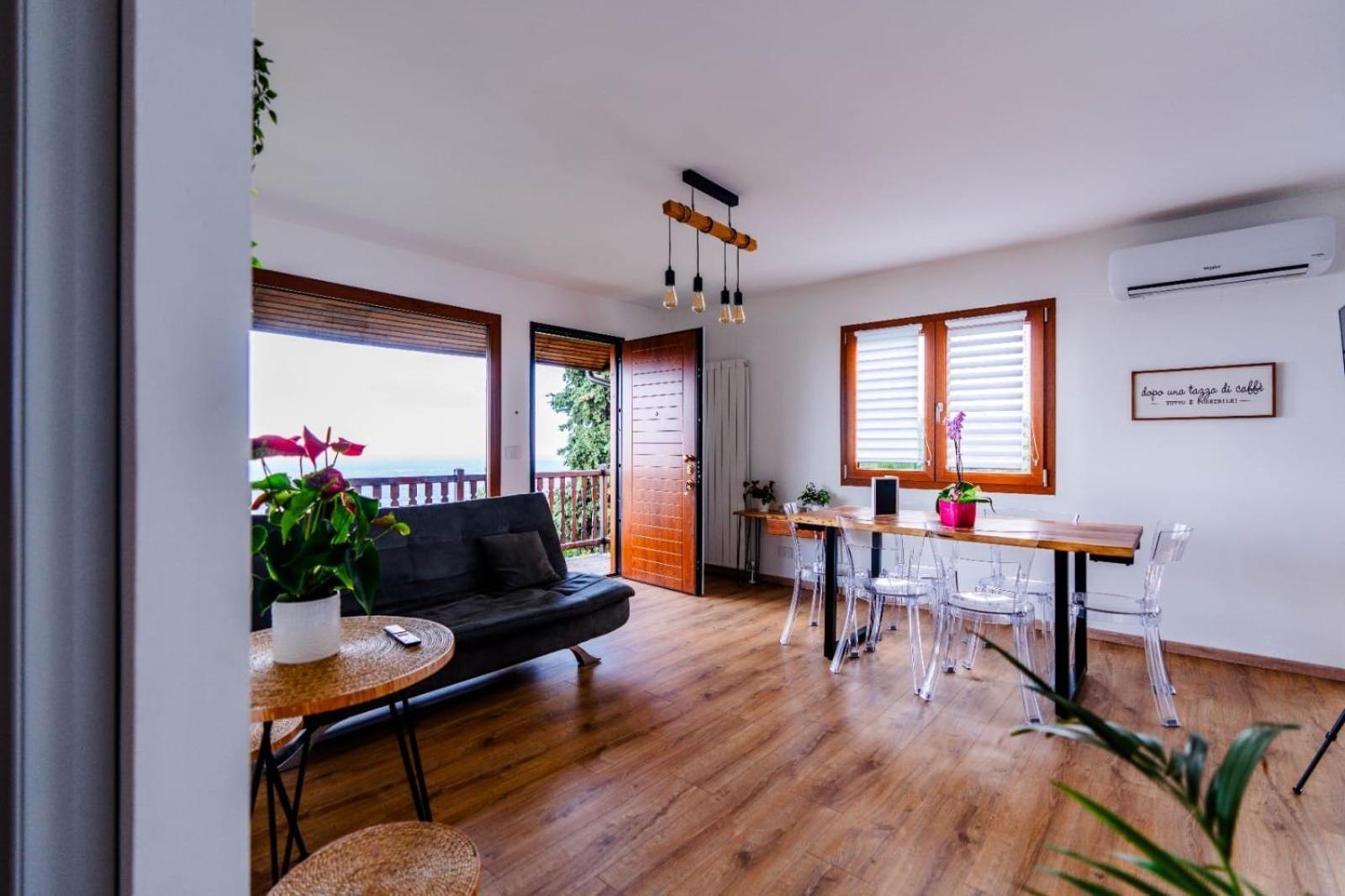 Chalet Sophie - Luxury Chalet Roletto Zewnętrze zdjęcie